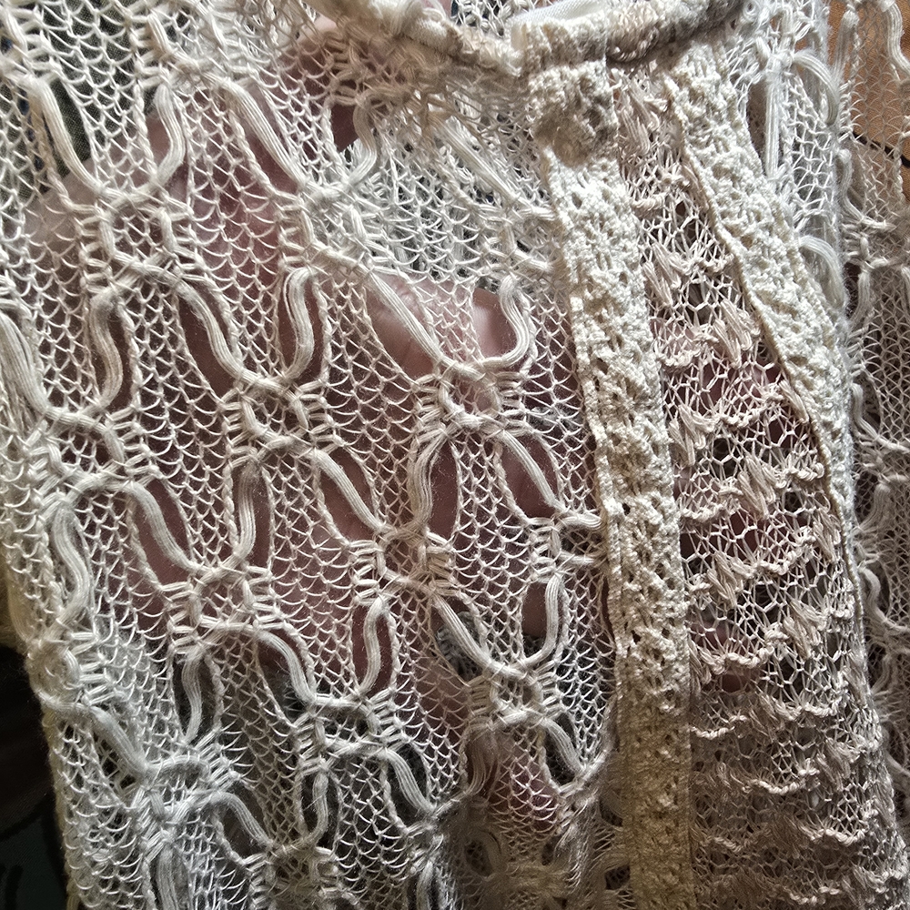 Elegant Cream Women's Sweater - Picture 3 of 16